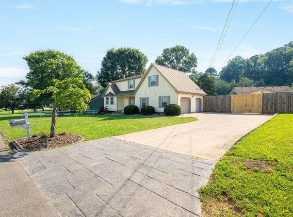 213 Overbrook Drive, Rossville, GA 30741