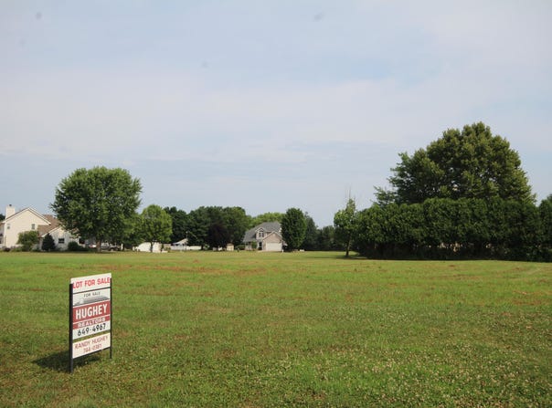 872 Maple Meadows Avenue, Vicksburg, MI 49097