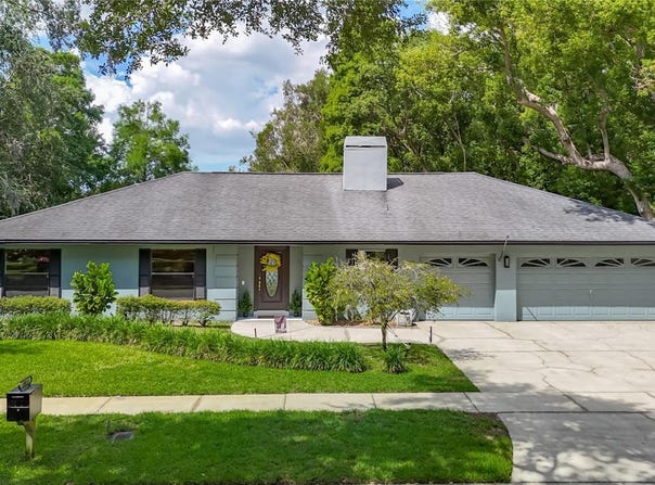 1014 SYLVIA LANE, TAMPA, FL 33613