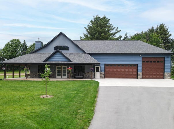 W7914 PEW Road, HORTONVILLE, WI 54944
