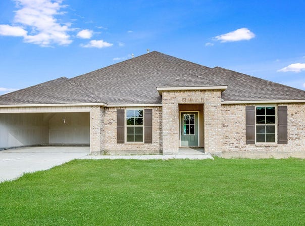 517 Fontaine Court, Breaux Bridge, LA 70517