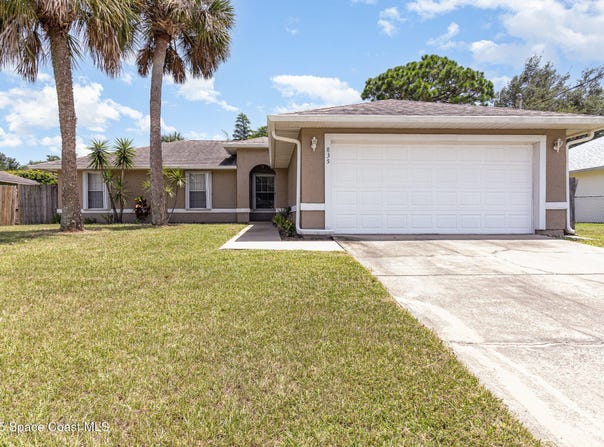 835 Levitt Parkway, Rockledge, FL 32955