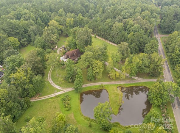2163 Golf Course Road, Lancaster, SC 29720