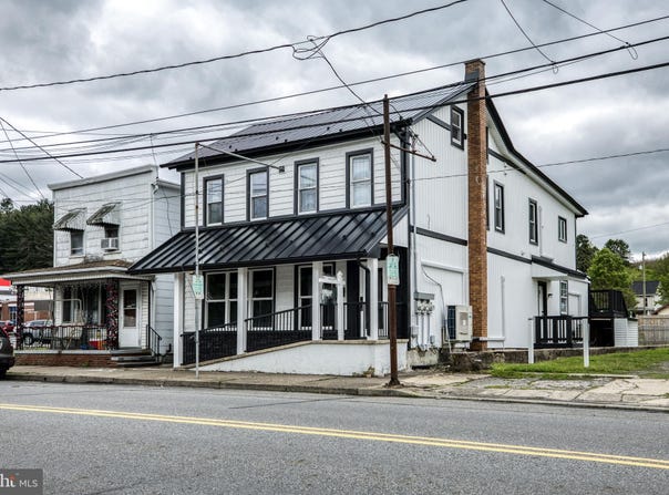632 MAIN Street, LYKENS, PA 17048