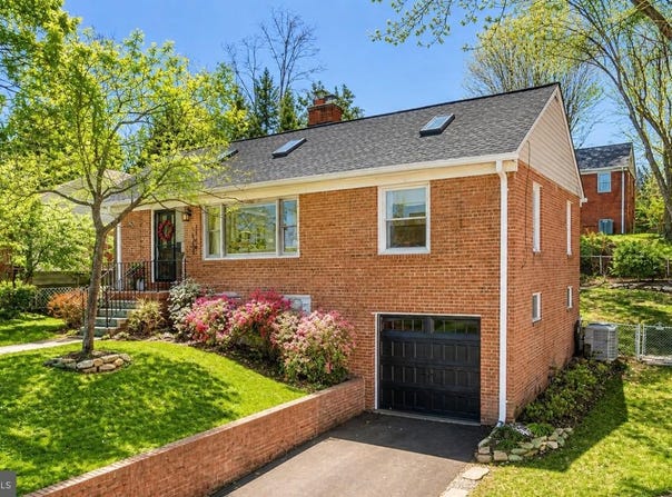 1665 FRANCIS HAMMOND Parkway, ALEXANDRIA, VA 22302