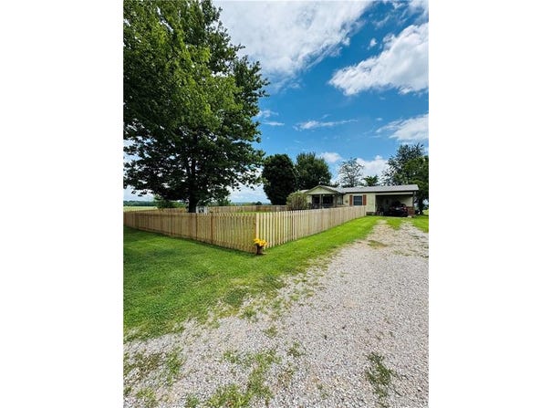 7269 Clifty  HWY, Huntsville, AR 72740
