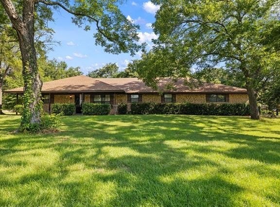 5616 Stonecreek, Durant, OK 74701