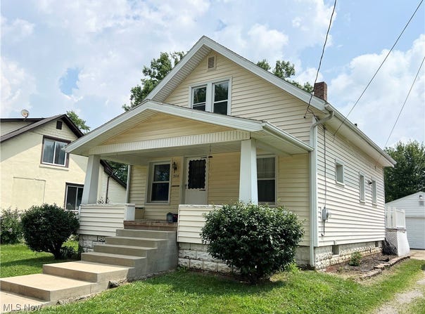 306 Genoa Avenue SW, Massillon, OH 44646