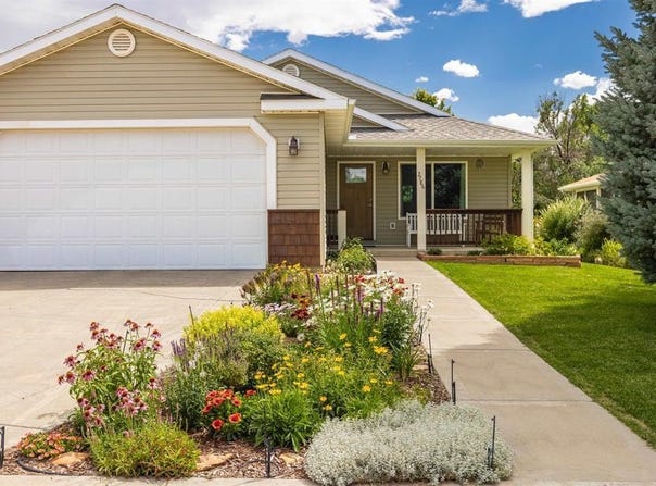 2786 Country Club Way, Montrose, CO 81401