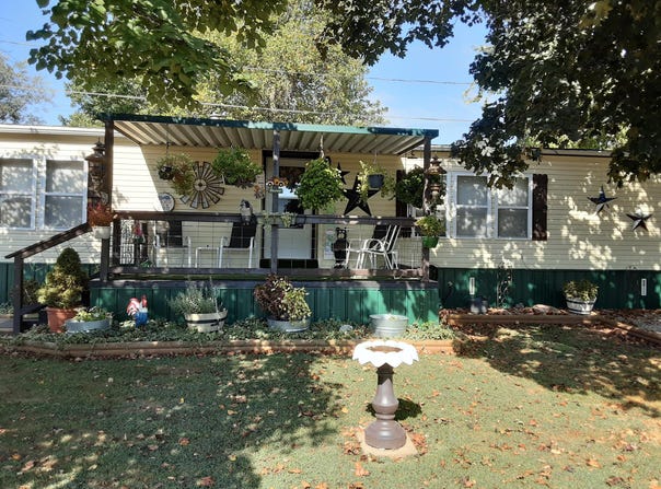 1313 Lucinda Lane, Stockton, MO 65785