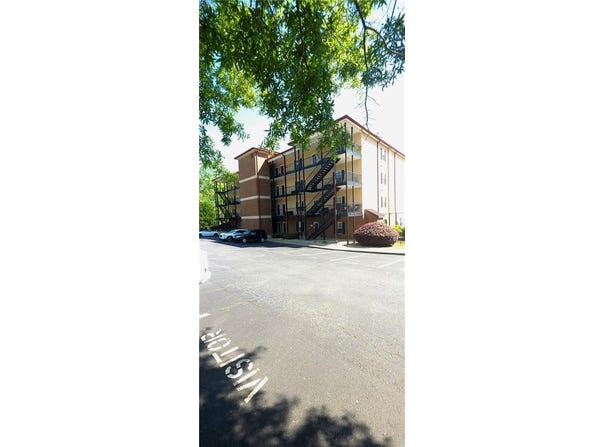 111 LEE ROAD 802, VALLEY, AL 36854