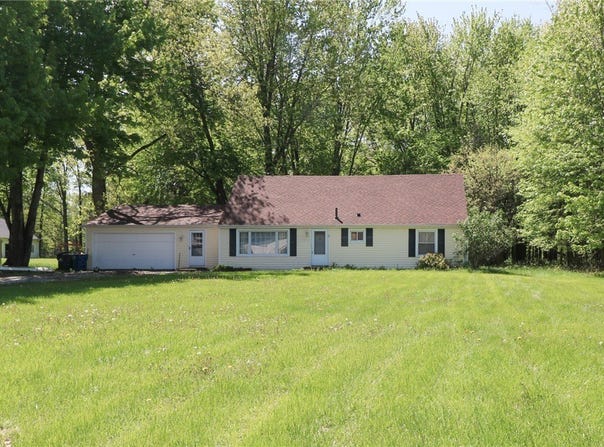 36751 Sugar Ridge Road, North Ridgeville, OH 44039