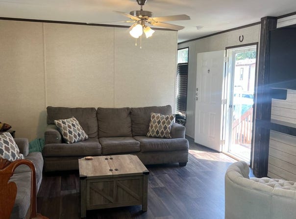 1240 N Cowan Ave, Lewsiville, TX 75057