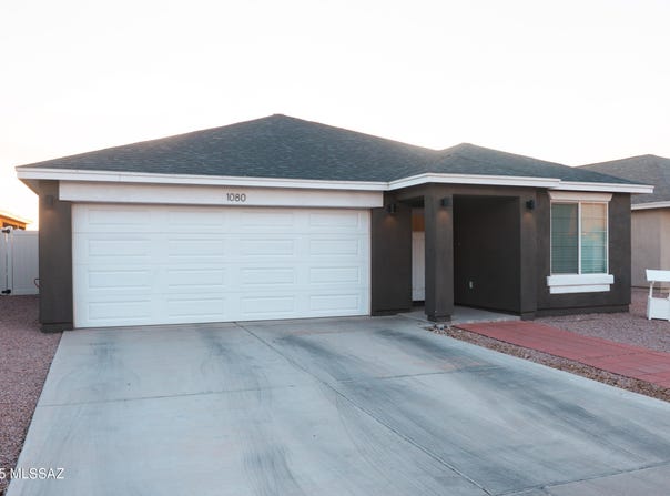1080 S Coventry Drive, Safford, AZ 85546