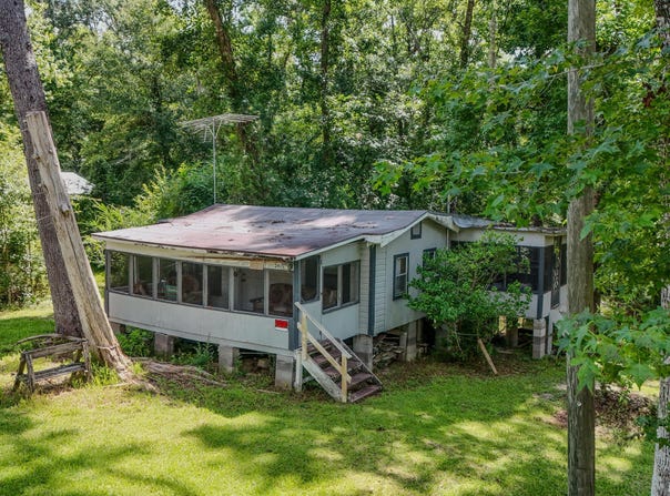 772 Bryant Landing Road, Wewahitchka, FL 32465