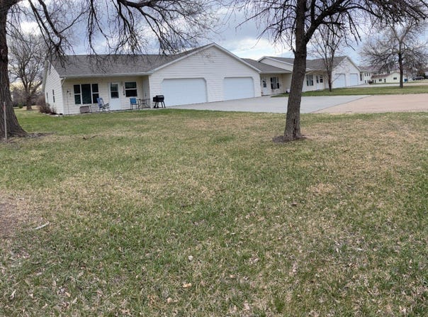 1303-1305-1307-1309 Rosebud, Gregory, SD 57533