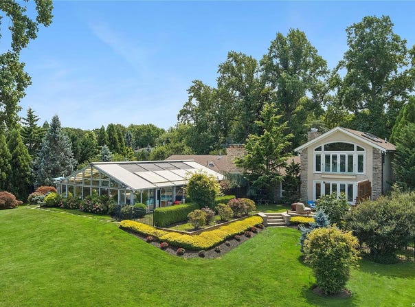 293 Great River Road, Great River, NY 11739