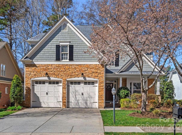 19679 Wooden Tee Drive, Davidson, NC 28036