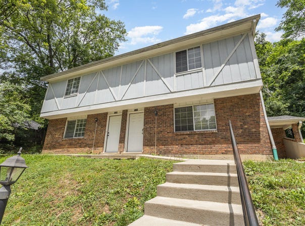 1222-1224 E Henry Clay Avenue, Covington, KY 41011