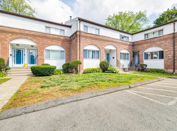 506 King Street, Bristol, CT 06010