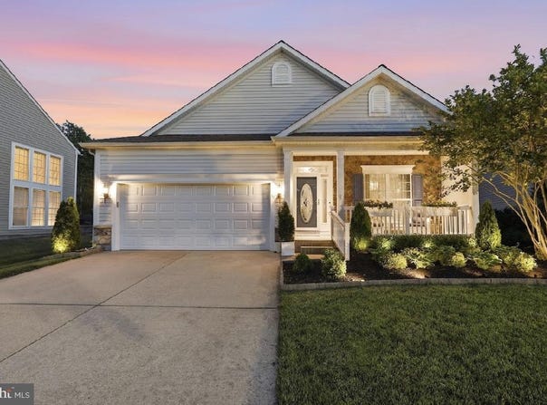37 ALEXANDER Drive, HAMMONTON, NJ 08037