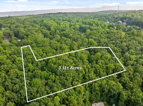 837 Skyline Park Drive, Signal Mountain, TN 37377