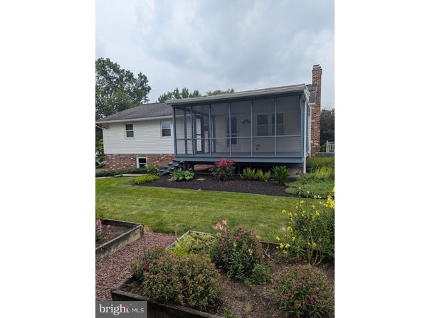 120 MARGATE ROAD, YORK, PA 17408