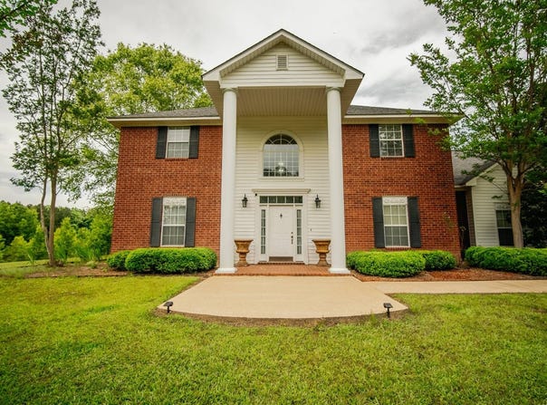 1130 Highway 15, Ackerman, MS 39735