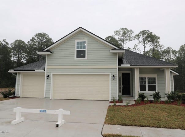 86467 MOONLIT WALK Circle, Yulee, FL 32097
