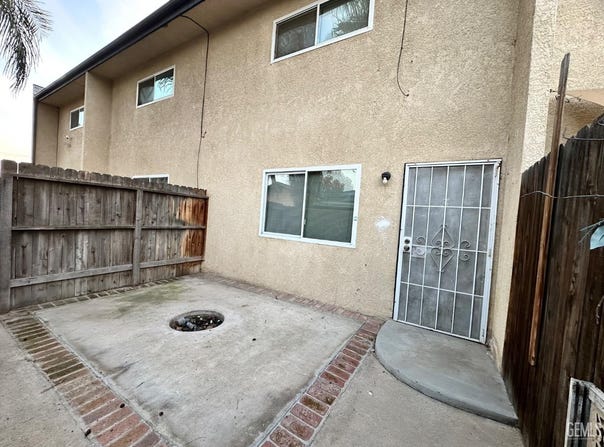 620 Norris Road, Bakersfield, CA 93308