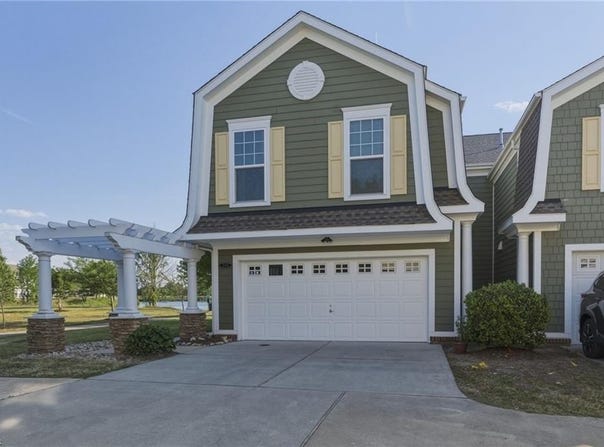 214 Stowe Drive, Suffolk, VA 23435