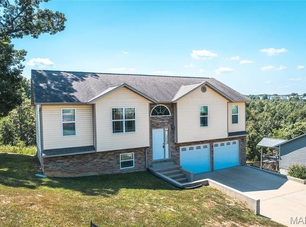 16150 Haidyn Road, St Robert, MO 65584