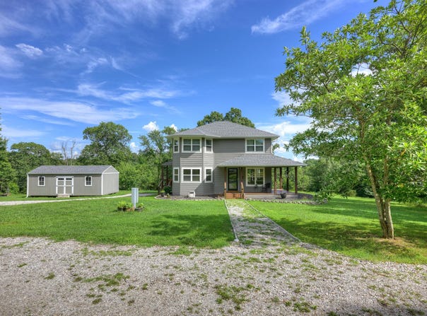 476 Pine Tree Drive, Pineville, MO 64856