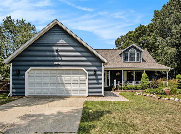 34522 Terrace Court, Paw Paw, MI 49079