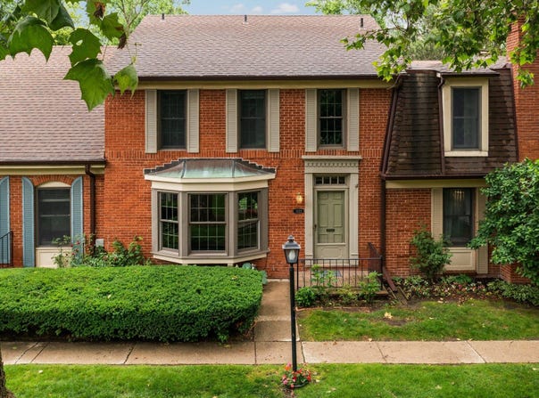 3322 Alpine Drive, Ann Arbor, MI 48108