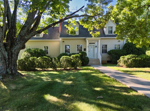 660 W Main Street, Christiansburg, VA 24073