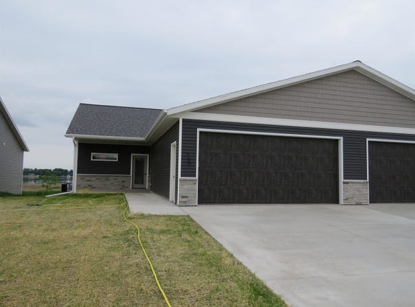 127 Linden Lane, Fox Lake, WI 53933-0000