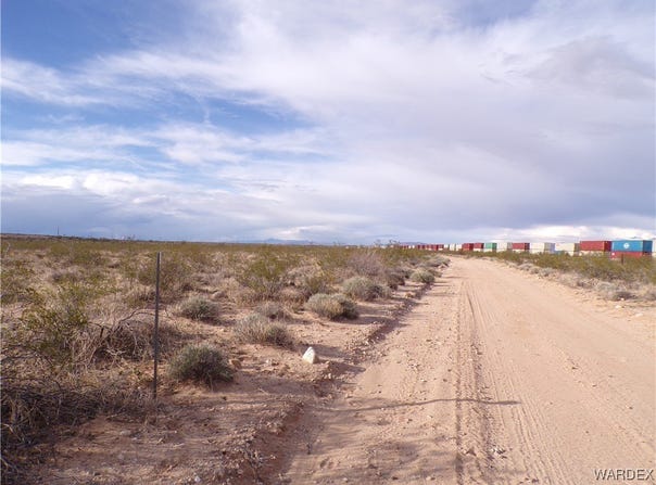 20832001 I-40 unit: 40, Yucca, AZ 86438