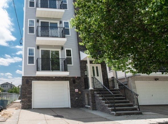 111-113 Chestnut St, Newark City, NJ 07105