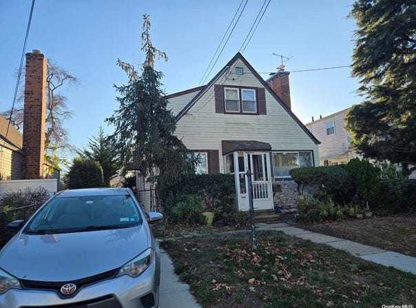 206 W Marshall Street, Hempstead, NY 11550