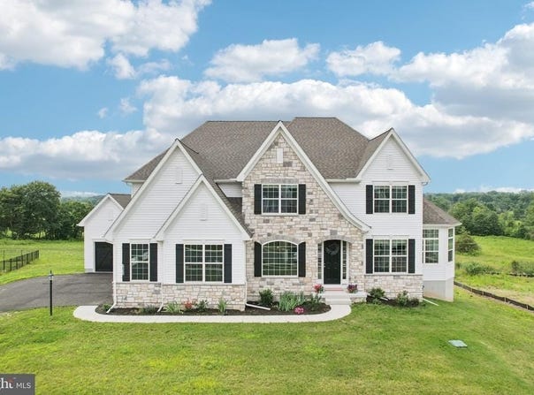 1832 ENCLAVE DRIVE, QUAKERTOWN, PA 18951