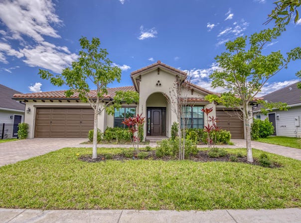 19077 Fly Rod Run, The Acreage, FL 33470