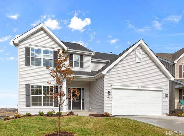 225 Heroes Way, Florissant, MO 63031