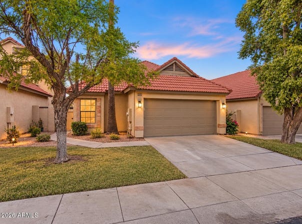 4670 W HARRISON Street, Chandler, AZ 85226