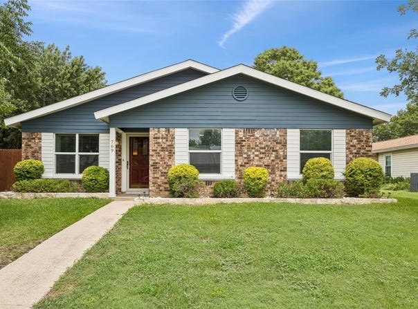 769 Mockingbird Drive, Lewisville, TX 75067
