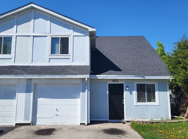 1812 Goddard Lane, Hanover Park, IL 60133