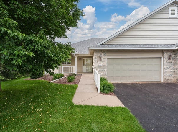 4206 Mill Ridge Circle, Eau Claire, WI 54703