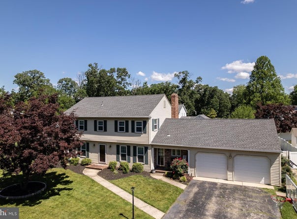 1766 CLOVER Avenue, VINELAND, NJ 08361