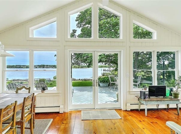 1518 Drift Road, Westport, MA 02790