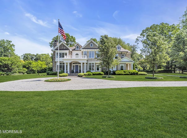 31 Buena Vista Avenue, Rumson, NJ 07760